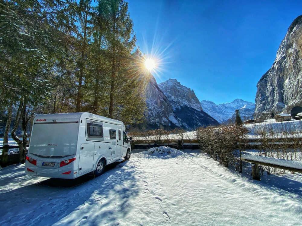 Camping Jungfrau Hotel เลาเทอร์บรุนเนน ภายนอก รูปภาพ